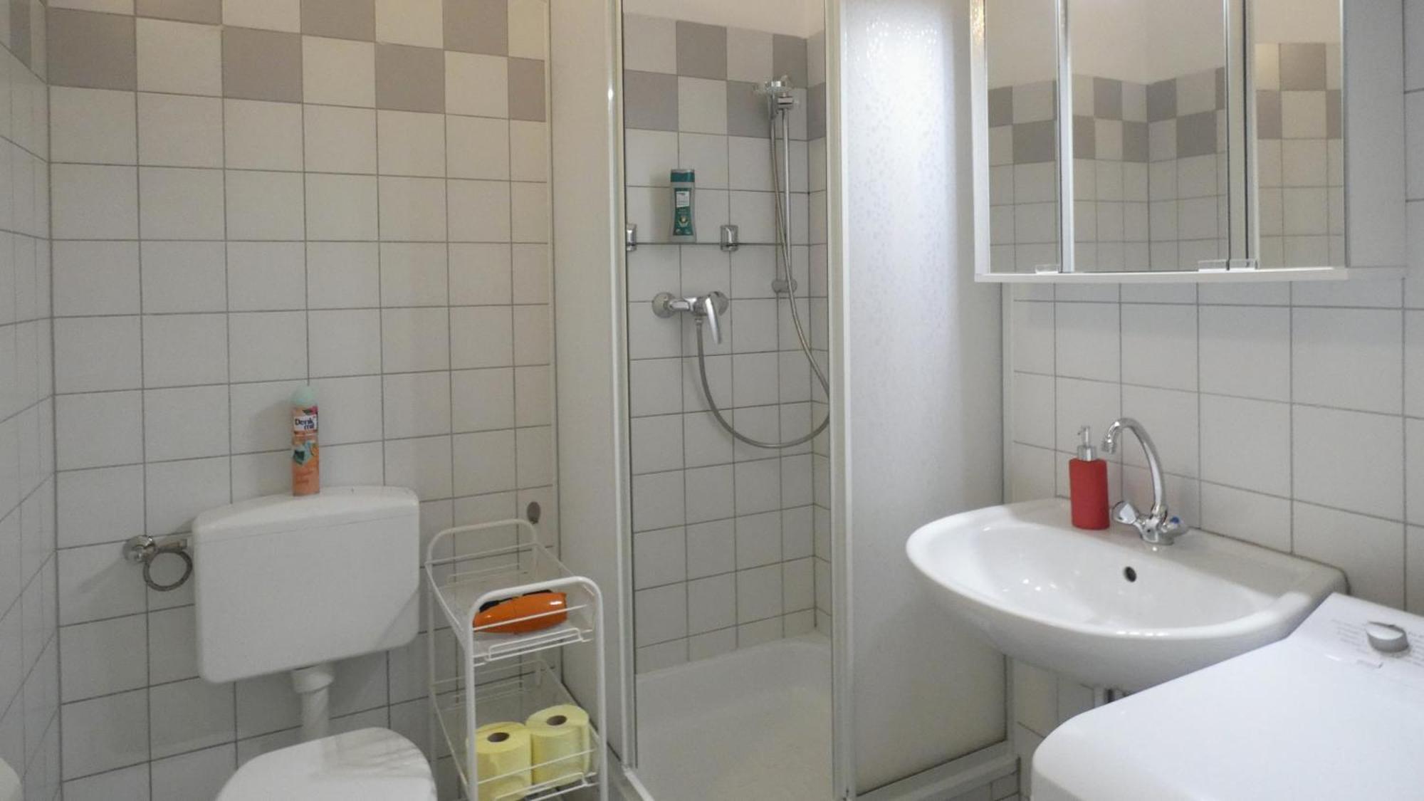 Stylish, Central 2-Room Flat Near Augarten เวียนนา ภายนอก รูปภาพ
